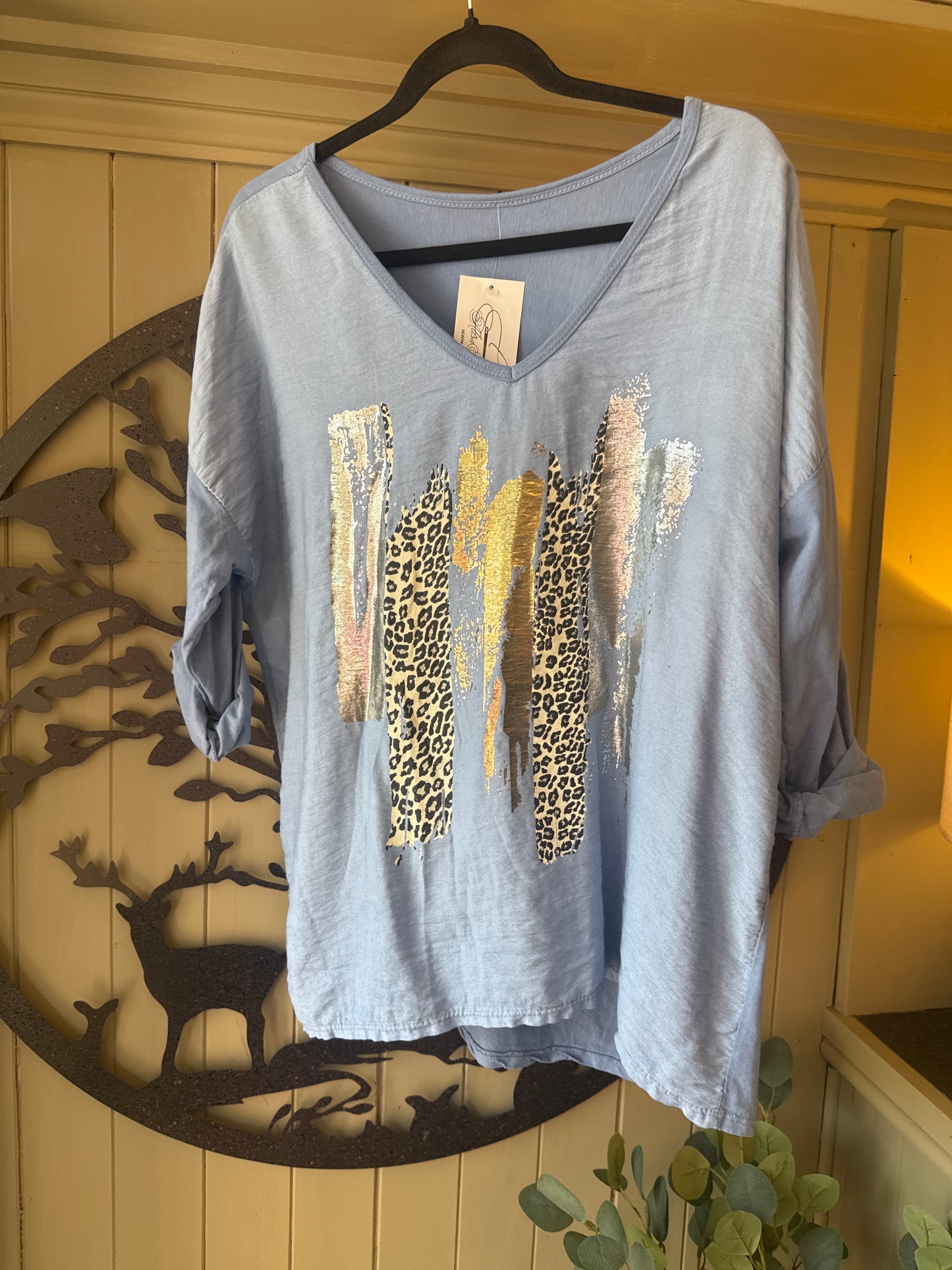 Foil Print V-Neck Top
