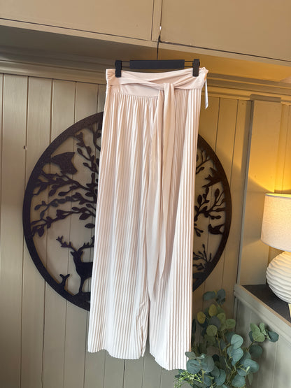 Cream Pleated Palazzo Trousers