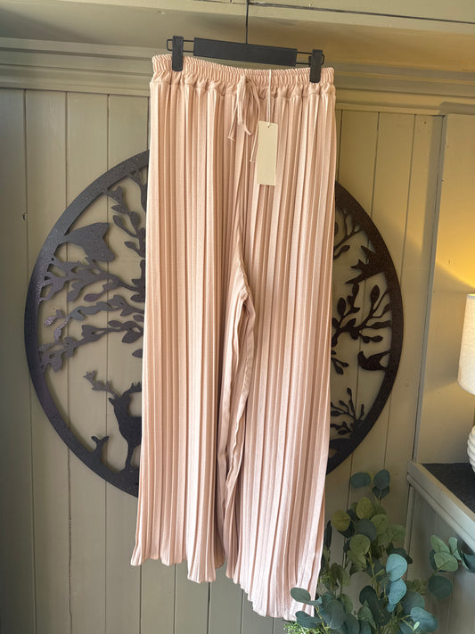 Pleated Wide Leg Trousers