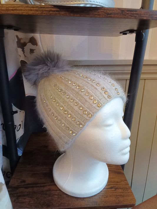 Grey Bobble Hat