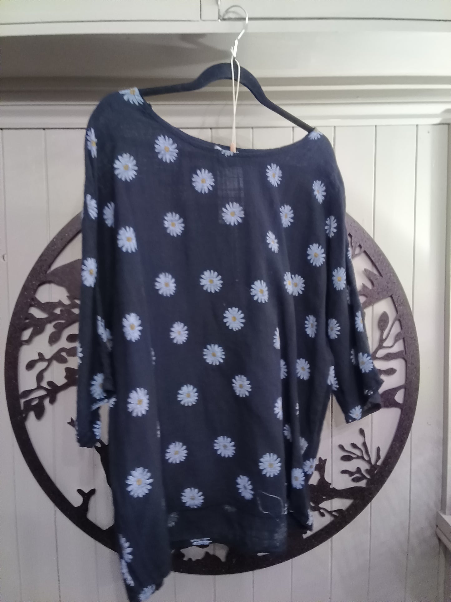 Black Daisy Print Top
