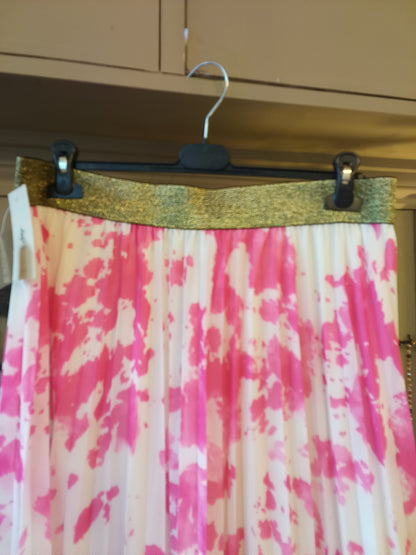 Pink and White Pleated Skirt