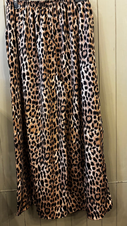 Lightweight Wide-Leg Trousers