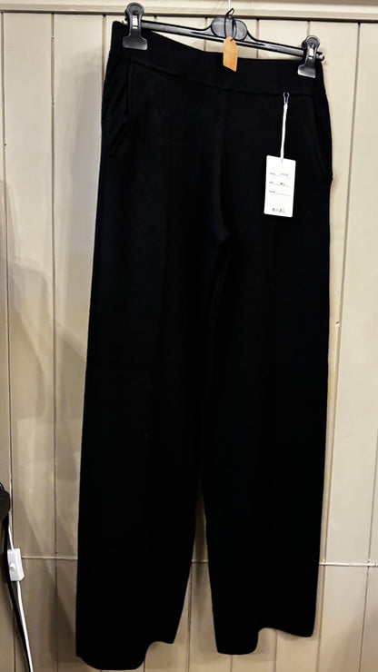Black Cashmere Co-Ord